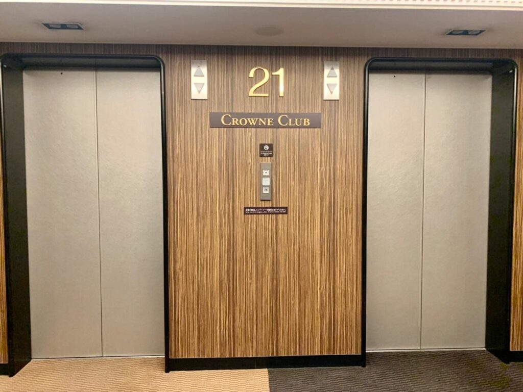 ANAクラウンプラザホテル大阪エレベーター